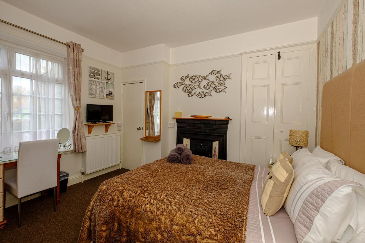 Robertsbrook Guest House Swanage Eksteriør billede